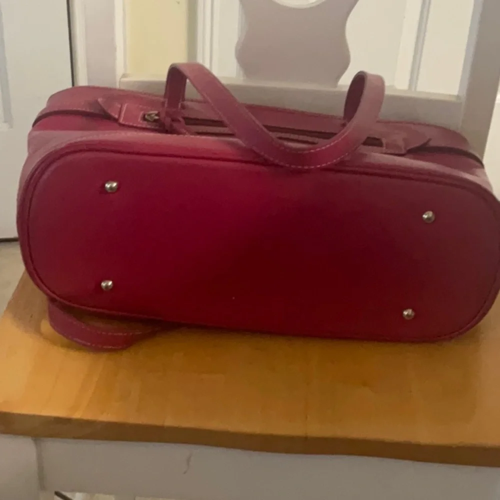 Dooney &BourkeElegant Pink Leather Tote Bag - Picture 6 of 7